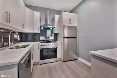 631 N Monticello Avenue, Chicago, IL 60624 - Photo 9