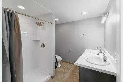 2404 Ridge Avenue #CH, Evanston, IL 60201 - Photo 11