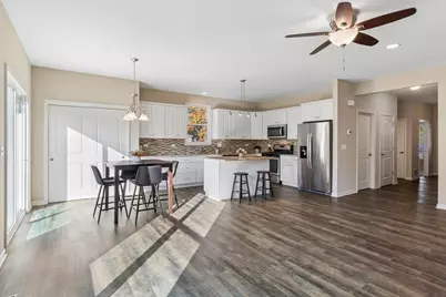 811 Freemont Street, Yorkville, IL 60560 - Photo 7