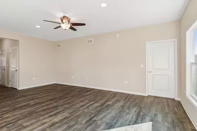 811 Freemont Street, Yorkville, IL 60560 - Photo 9