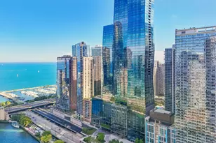 363 E Wacker Dr, Chicago, IL 60601 - Photo 1