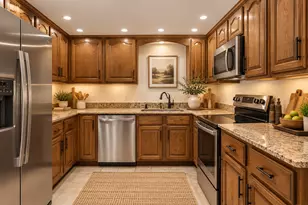 200 Red Top Dr, Libertyville, IL 60048 - Photo 9