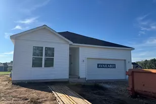 817 Whitetail Dr, Marengo, IL 60152 - Photo 1