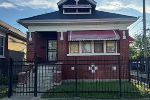 8641 S May St, Chicago, IL 60620 - Photo 1