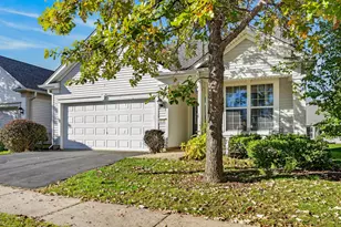 13732 Pineview Dr, Huntley, IL 60142 - Photo 3