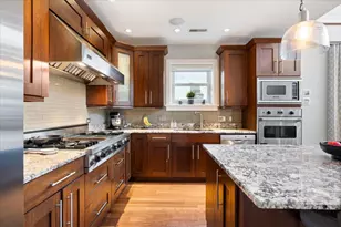 [Address not provided], Chicago, IL 60613 - Photo 11