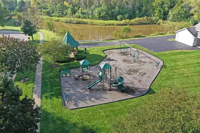31601 N Pineview Boulevard, Lakemoor, IL 60051 - Photo 37