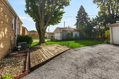 9733 Addison Avenue, Franklin Park, IL 60131 - Photo 11