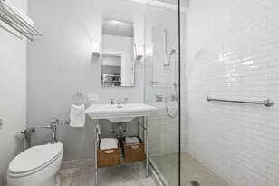 3750 N Lake Shore Dr, Chicago, IL 60613 - Photo 21