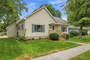 341 W Wood Ave, Peotone, IL 60468 - Photo 27