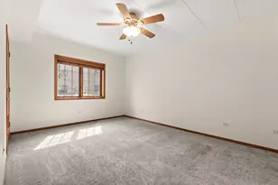 7747 Bristol Park Dr, Tinley Park, IL 60477 - Photo 15