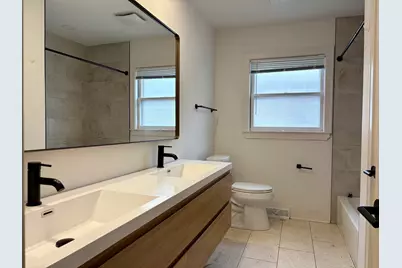2538 W Arthur Avenue #2, Chicago, IL 60645 - Photo 19