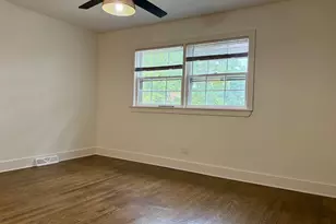 2538 W Arthur Ave, Chicago, IL 60645 - Photo 17
