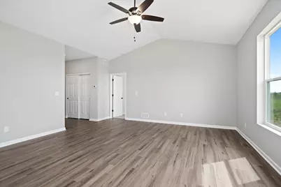 445 Windmill Way, Dekalb, IL 60115 - Photo 5