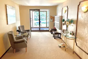 200 S Dee Rd, Park Ridge, IL 60068 - Photo 3