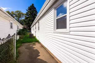 10101 S Kostner Ave, Oak Lawn, IL 60453 - Photo 19