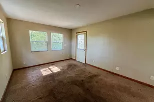 9728 Smythe Ave, Machesney Park, IL 61115 - Photo 7
