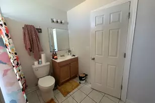 1561 E 93rd St, Chicago, IL 60619 - Photo 9