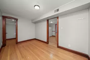 2026 W Charleston Ave, Chicago, IL 60647 - Photo 5