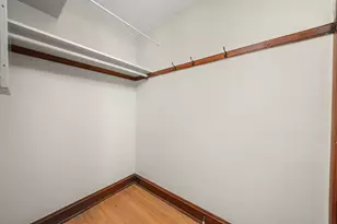 2026 W Charleston Ave, Chicago, IL 60647 - Photo 9