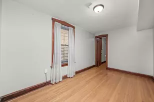2026 W Charleston Ave, Chicago, IL 60647 - Photo 3