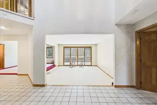 3656 Zermatt Ct, Rockford, IL 61114 - Photo 7