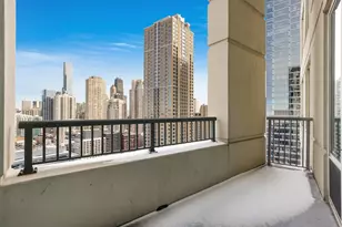 345 N La Salle Dr, Chicago, IL 60654 - Photo 9