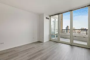 345 N La Salle Dr, Chicago, IL 60654 - Photo 15
