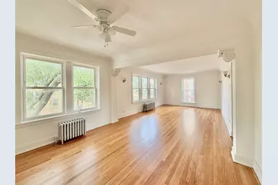 2809 W Lunt Avenue #A2, Chicago, IL 60645 - Photo 9