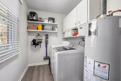 7018 Plumtree Lane, Hanover Park, IL 60133 - Photo 7