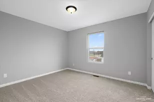 34 W Meadow Dr, Cortland, IL 60112 - Photo 23
