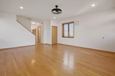 2911 S Farrell Street, Chicago, IL 60608 - Photo 3