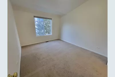 604 Fox Ridge Drive, Fox Lake, IL 60020 - Photo 9
