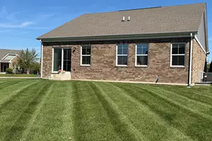 2092 Traemore Ln, New Lenox, IL 60451 - Photo 33