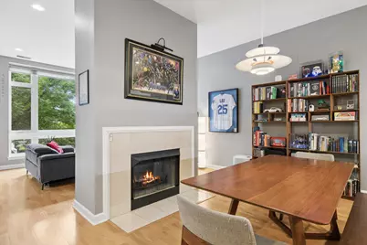 1005 W Buena Avenue #2E, Chicago, IL 60613 - Photo 9