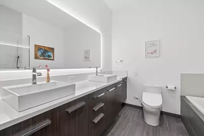 1005 W Buena Avenue #2E, Chicago, IL 60613 - Photo 11