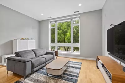 1005 W Buena Avenue #2E, Chicago, IL 60613 - Photo 5