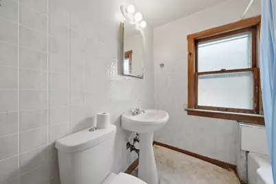 3422 W 60th Street, Chicago, IL 60629 - Photo 21
