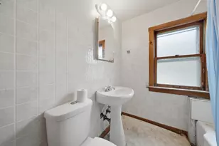 3422 W 60th St, Chicago, IL 60629 - Photo 21