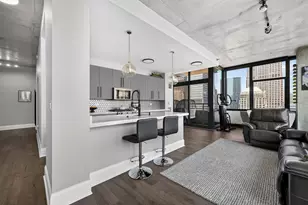 235 W Van Buren St, Chicago, IL 60607 - Photo 13