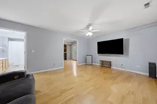 1379 Cary Rd, Algonquin, IL 60102 - Photo 23