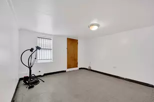 1927 W 34th Pl, Chicago, IL 60608 - Photo 15