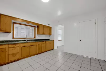 1927 W 34th Place, Chicago, IL 60608 - Photo 11