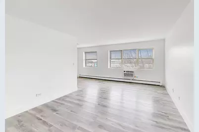 7250 N Western Avenue #412, Chicago, IL 60645 - Photo 5