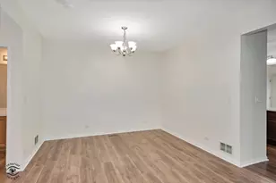 2028 Cypress Ct, Glendale Heights, IL 60139 - Photo 7