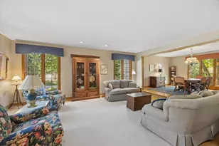 24 Tartan Lakes Ct, Westmont, IL 60559 - Photo 7