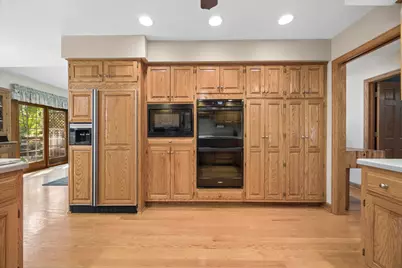 24 Tartan Lakes Court, Westmont, IL 60559 - Photo 13