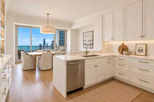 800 N Michigan Ave, Chicago, IL 60611 - Photo 17