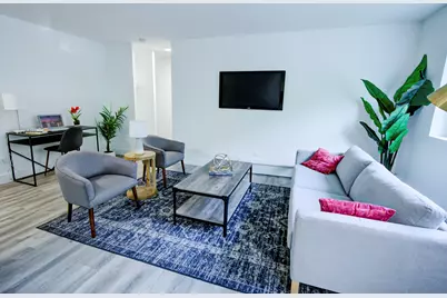 5314 N Damen Avenue #206, Chicago, IL 60625 - Photo 3