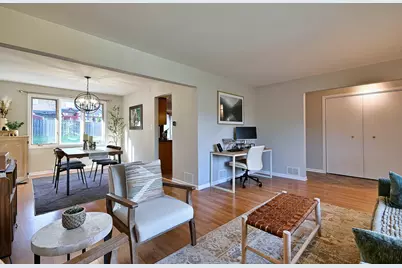 542 W Armitage Avenue, Elmhurst, IL 60126 - Photo 7
